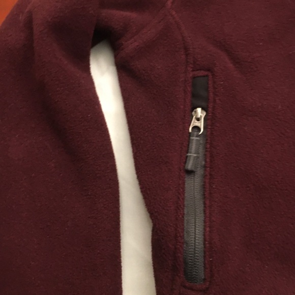REI fleece lightweight jacket. - Picture 5 of 9
